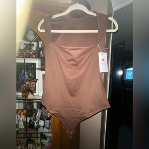 NEW NWT LARGE Cyanstyle Women's Brown Square Neck Shapewear Bodysuit
